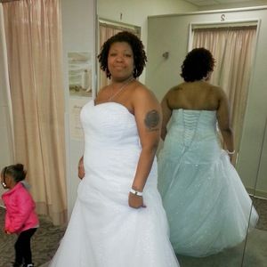 Meet your Posher, Sheila